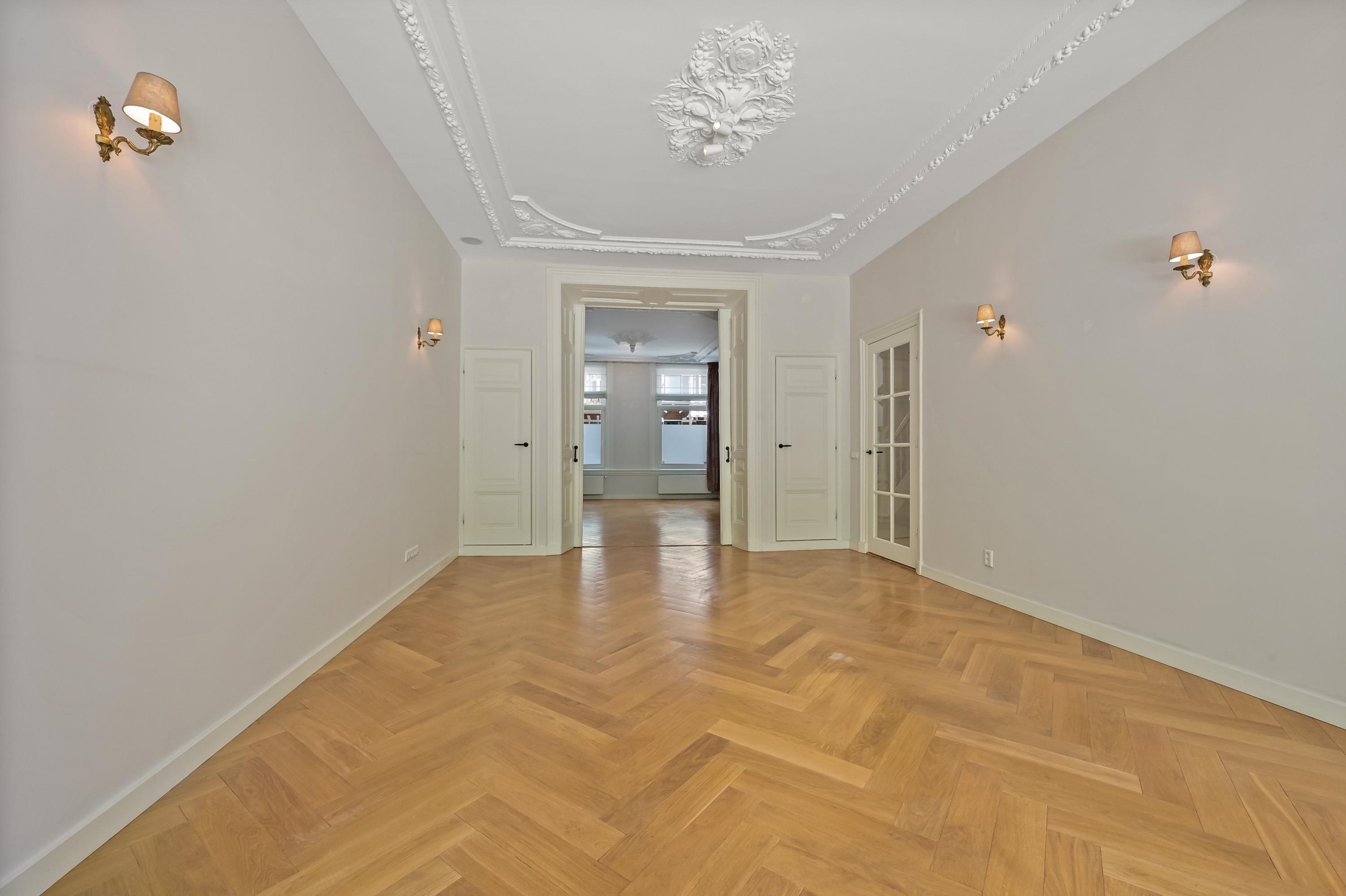 Tussenwoning te huur: Jan van Nassaustraat 84, 'S-Gravenhage