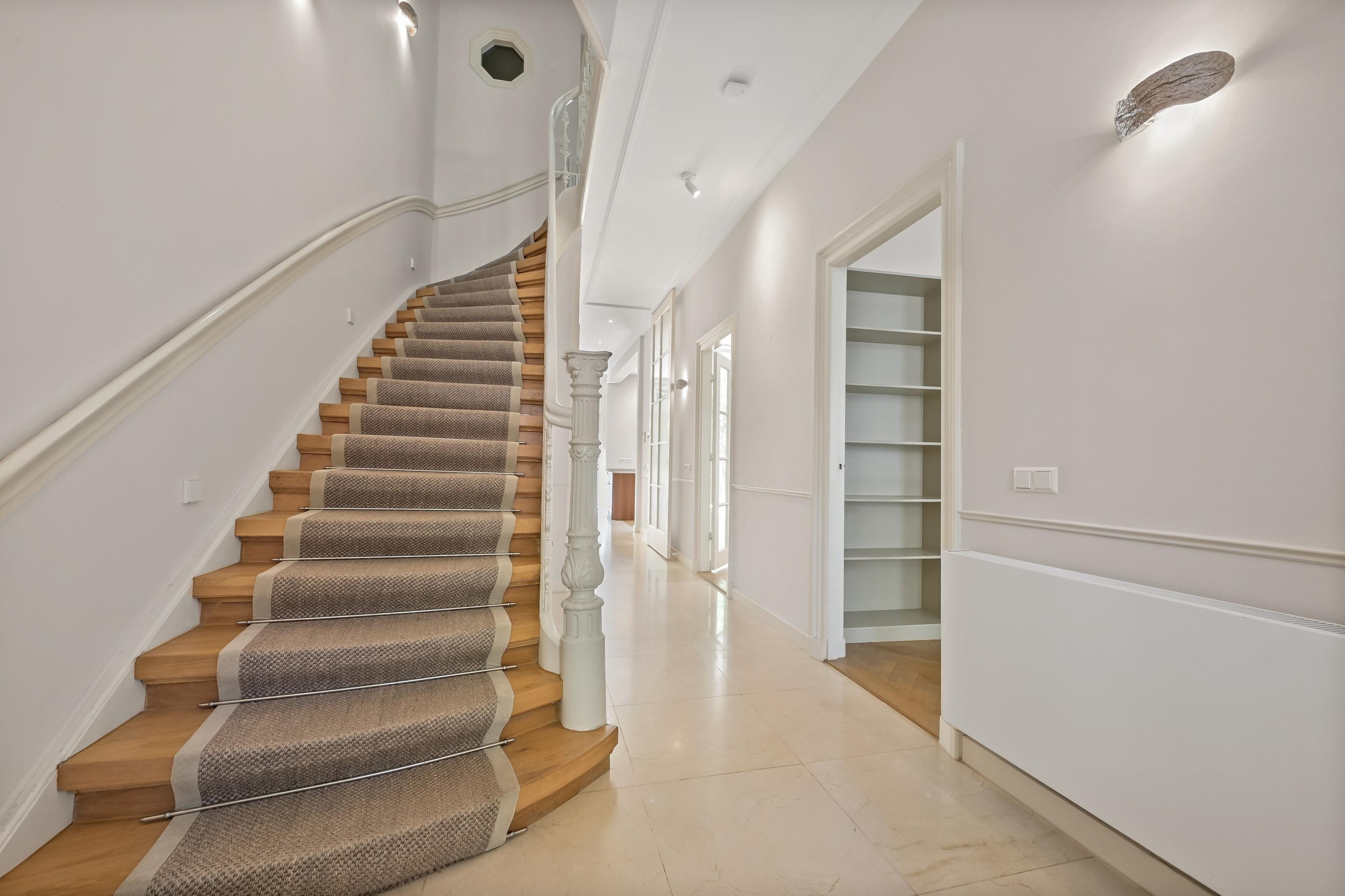 Tussenwoning te huur: Jan van Nassaustraat 84, 'S-Gravenhage
