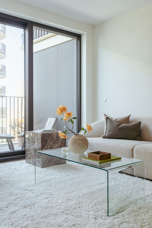 Appartement te koop: Elizabeth Anscombestraat 123, Amsterdam