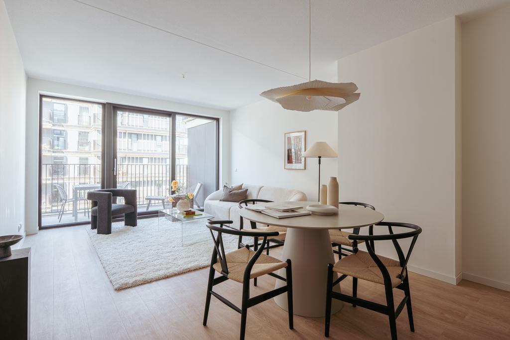 Appartement te koop: Elizabeth Anscombestraat 123, Amsterdam