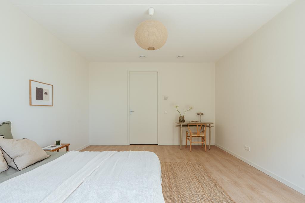 Appartement te koop: Elizabeth Anscombestraat 123, Amsterdam