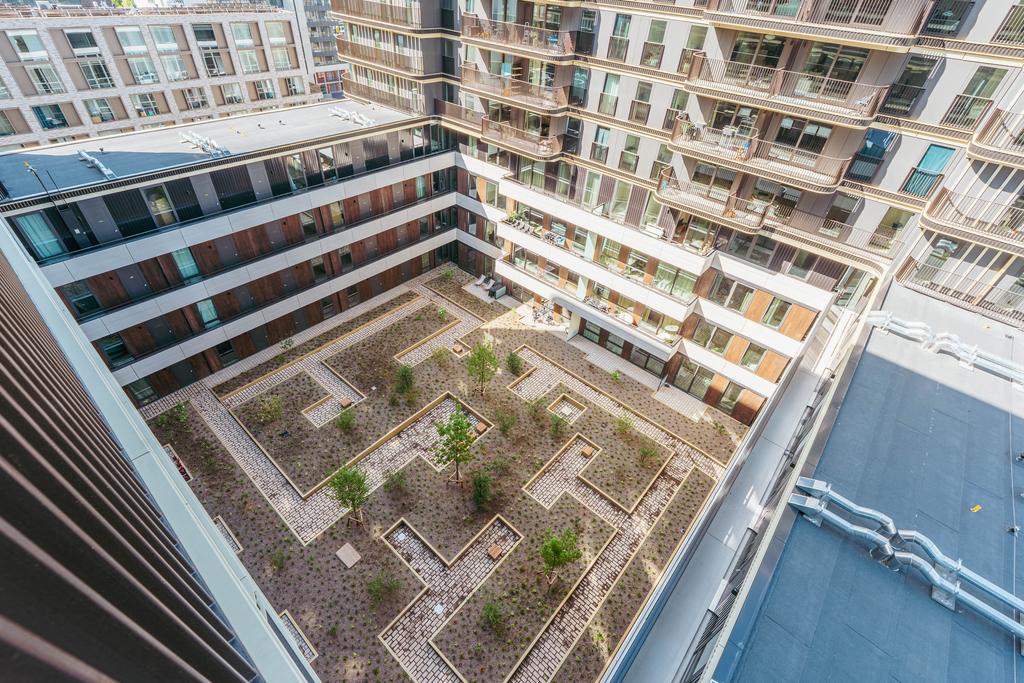 Appartement te koop: Elizabeth Anscombestraat 123, Amsterdam