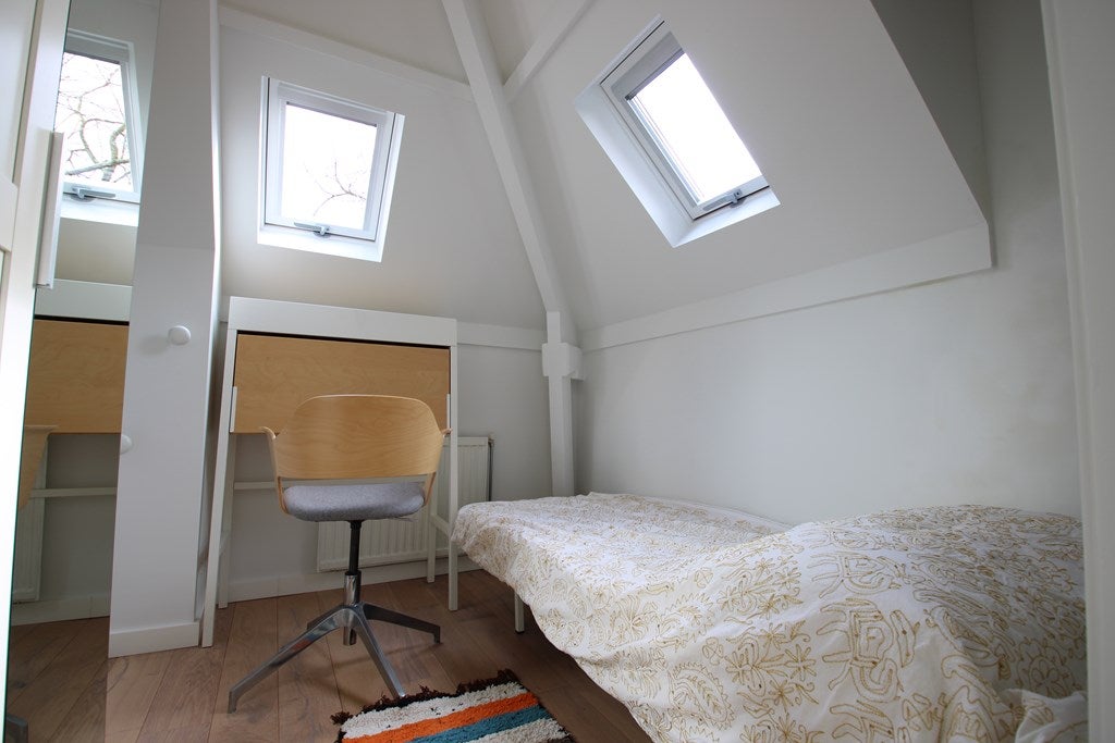 Woonhuis aan de Javalaan in Heemstede (2103 VE)