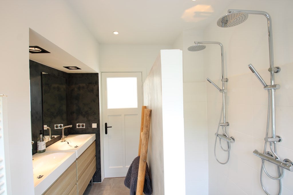 Woonhuis aan de Javalaan in Heemstede (2103 VE)