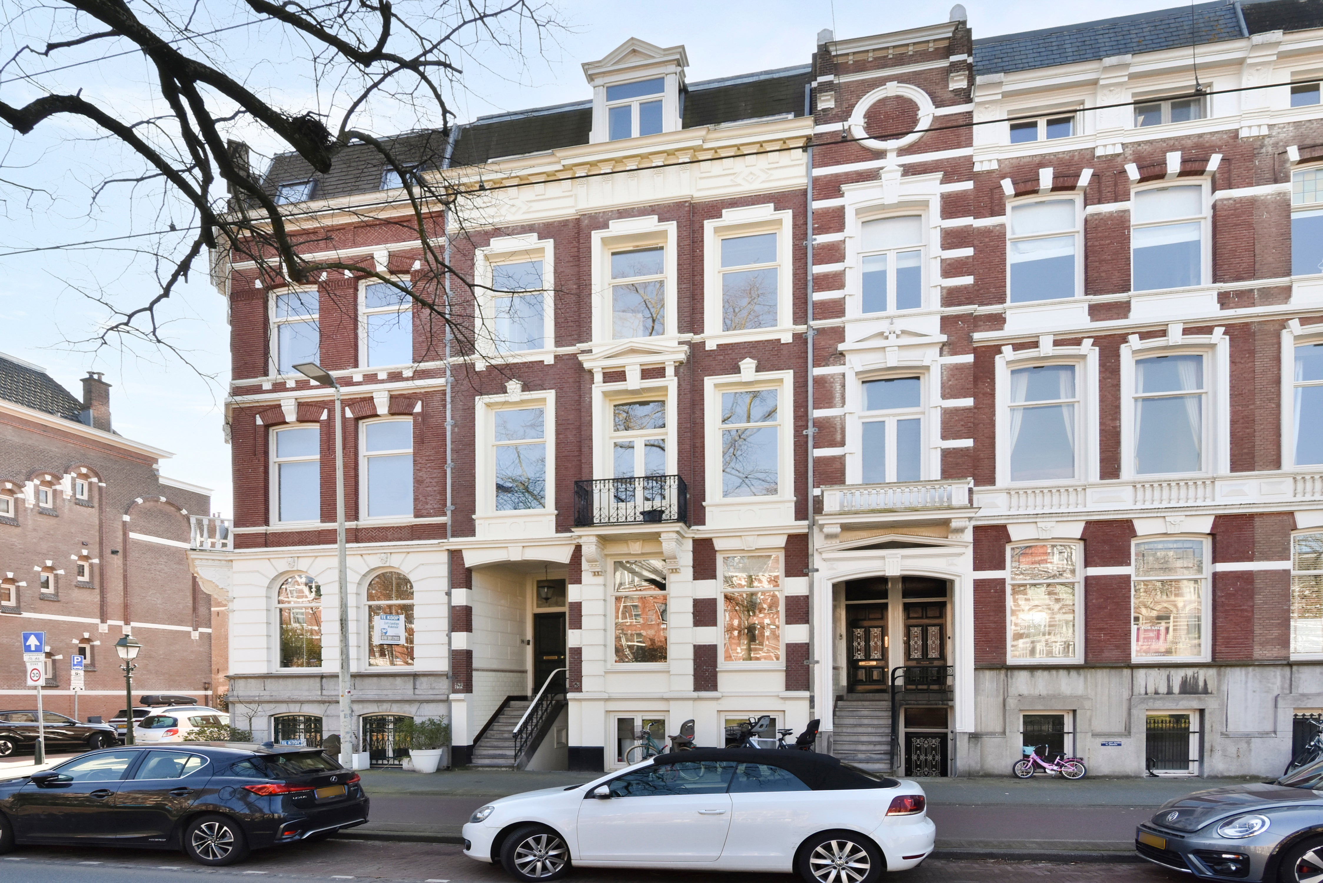 Flat Koningin Emmakade 186