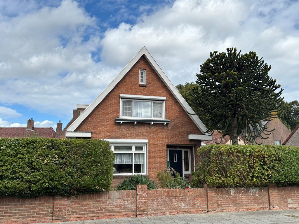 Huis Zuiddijkstraat 35 in Sluis