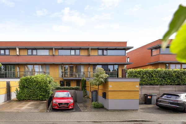 Huis te koop Zuiderpoort 60 in Nieuw-Vennep voor € 600.000