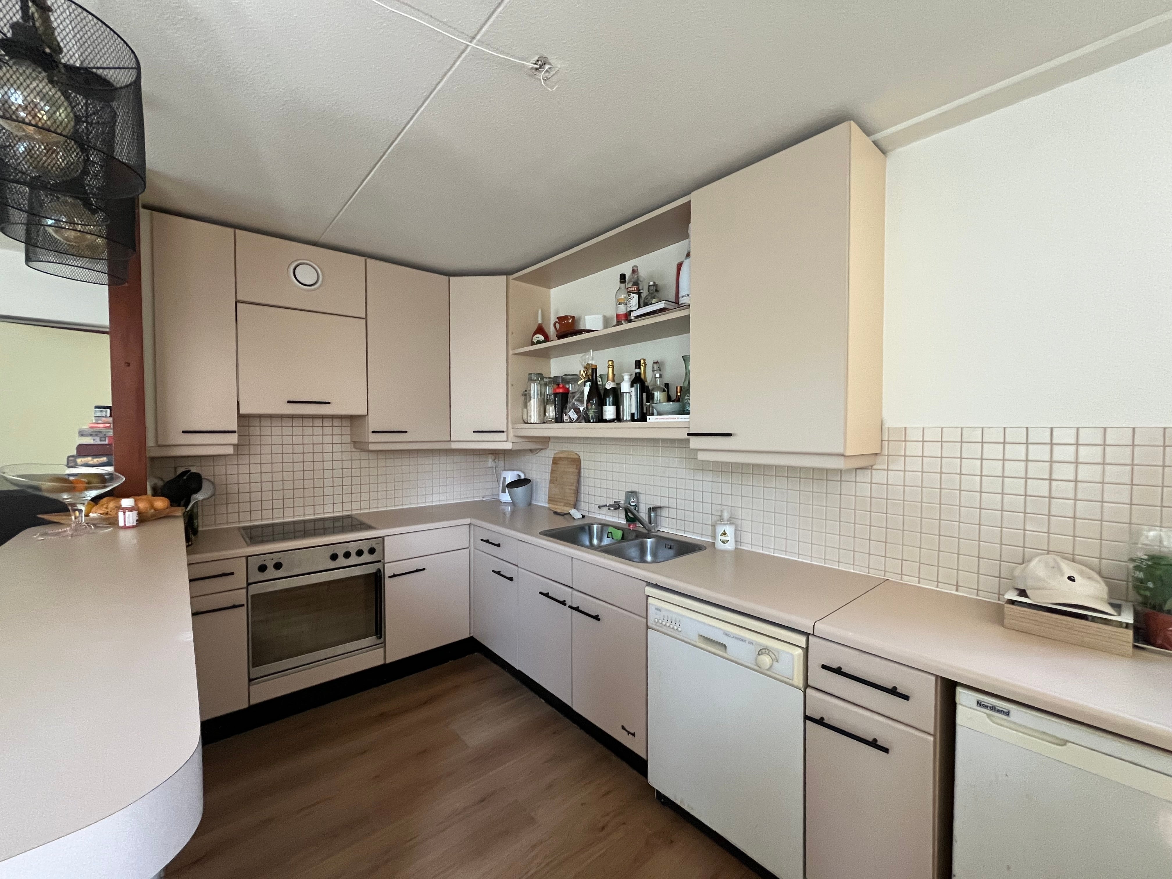 Appartement te huur: Mariniersweg 164, Rotterdam