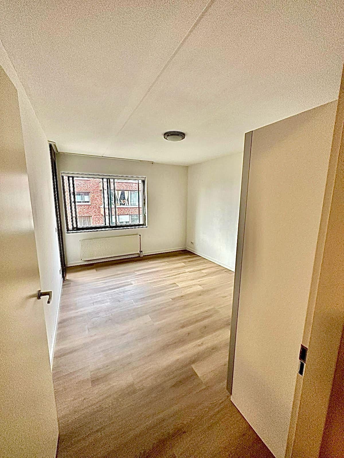 Woning te huur: Dr. Lelykade, 'S-Gravenhage