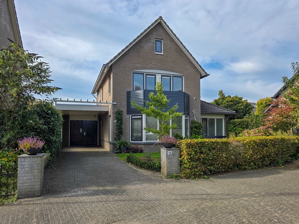 Huis Klippenweg 13 in Borne