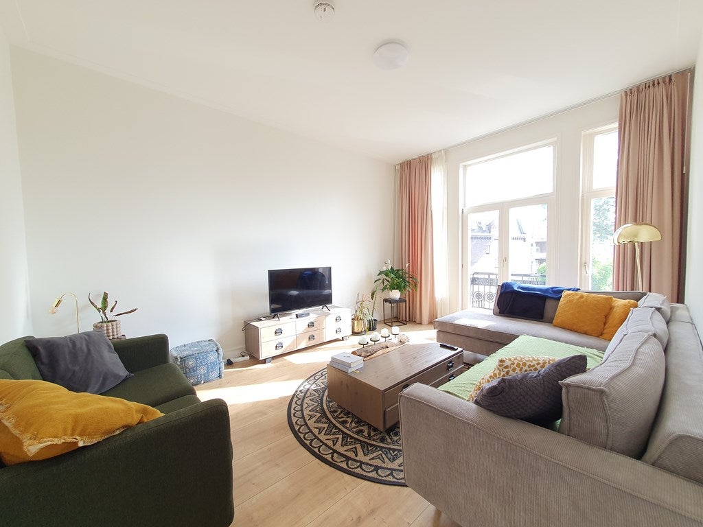 Te huur Appartement Admiraal De Ruijterweg in Amsterdam