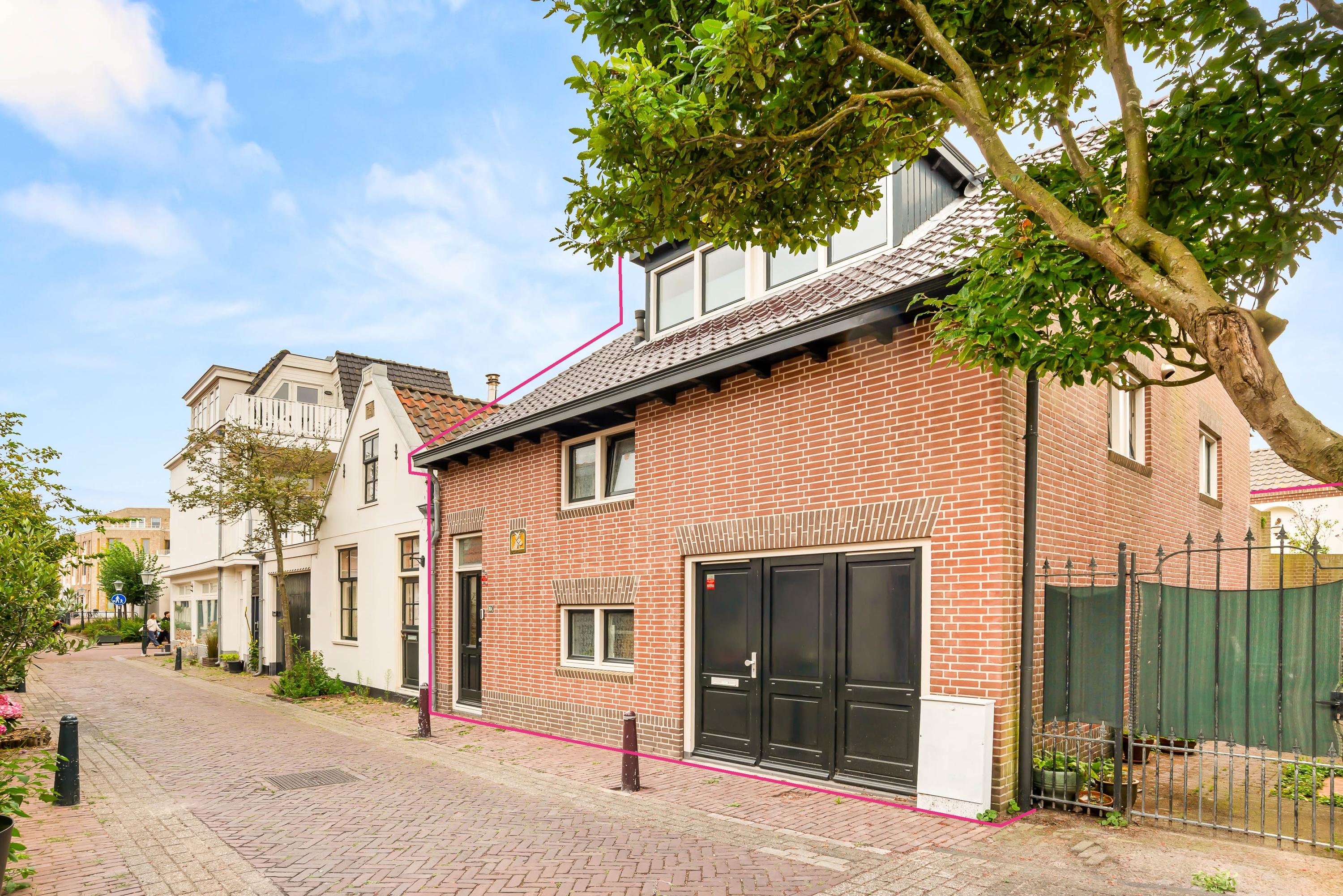Huis Willemstraat 10 a in Zandvoort