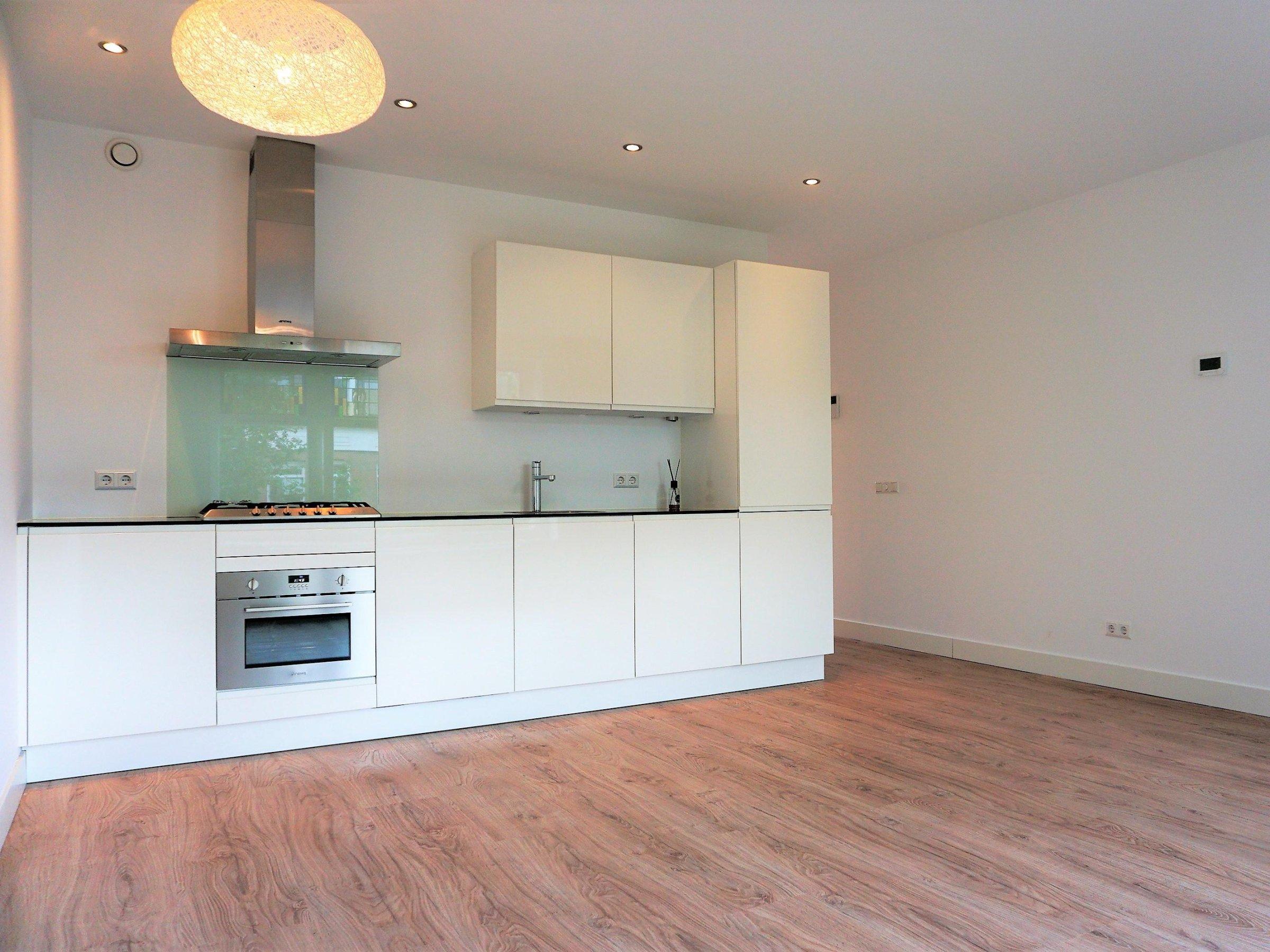 Woning te huur: Dapperstraat, Amsterdam