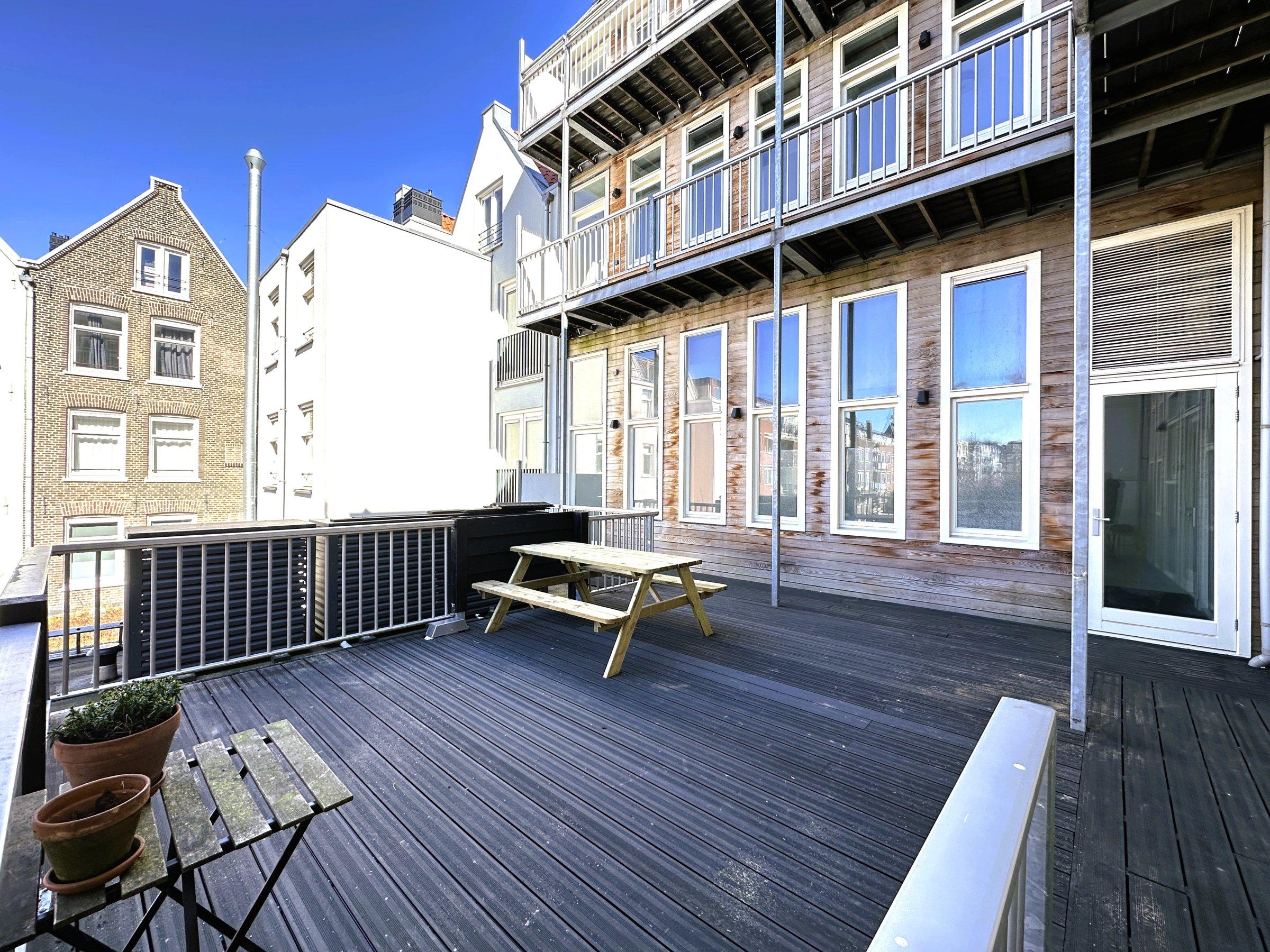Woning te huur: Dapperstraat, Amsterdam