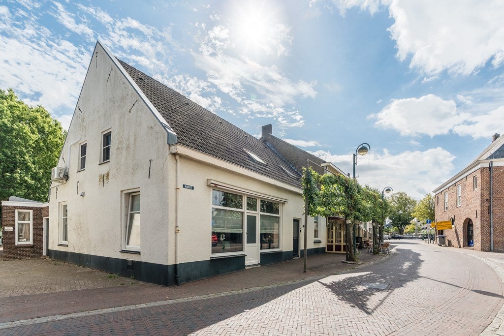 Huis Markt 24 in Budel