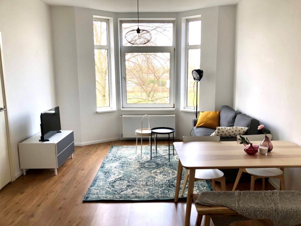 Flat Essenburgsingel in Rotterdam