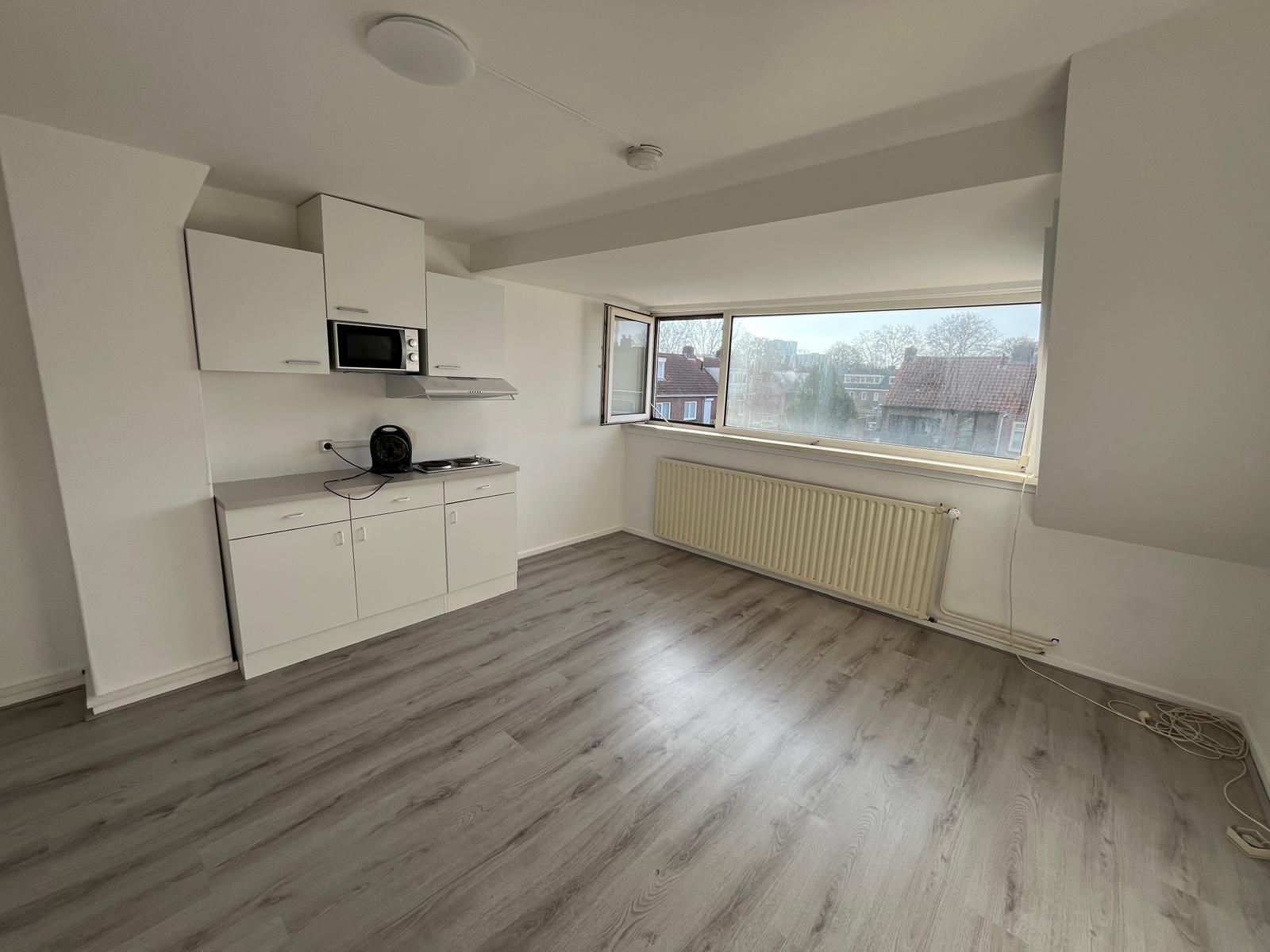 Kamer te huur: Van Lawickhof 22-05, Tilburg