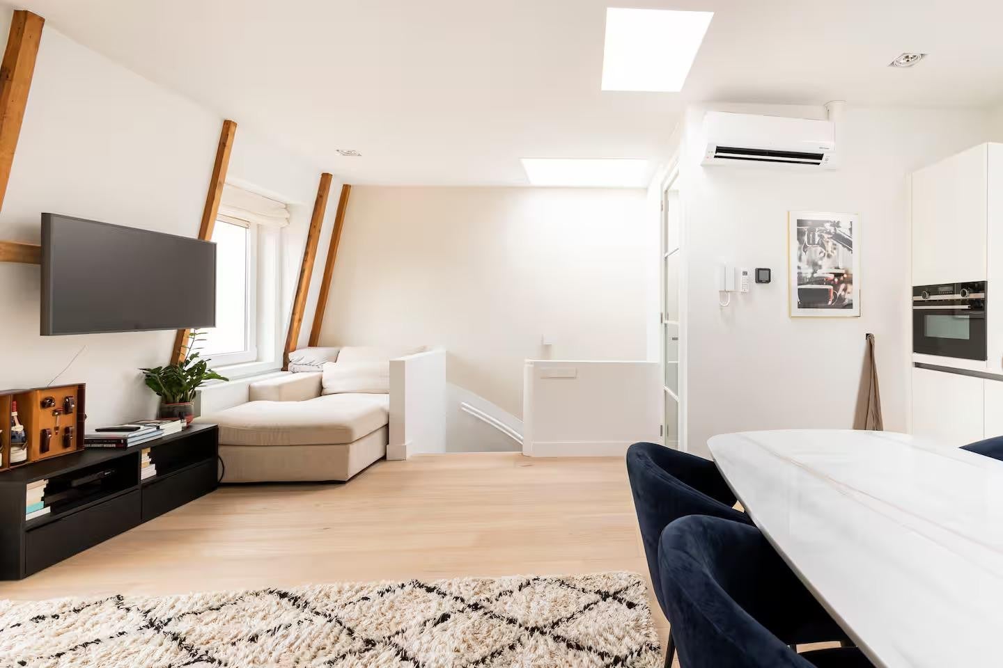Woning te huur: Kwakersplein, Amsterdam