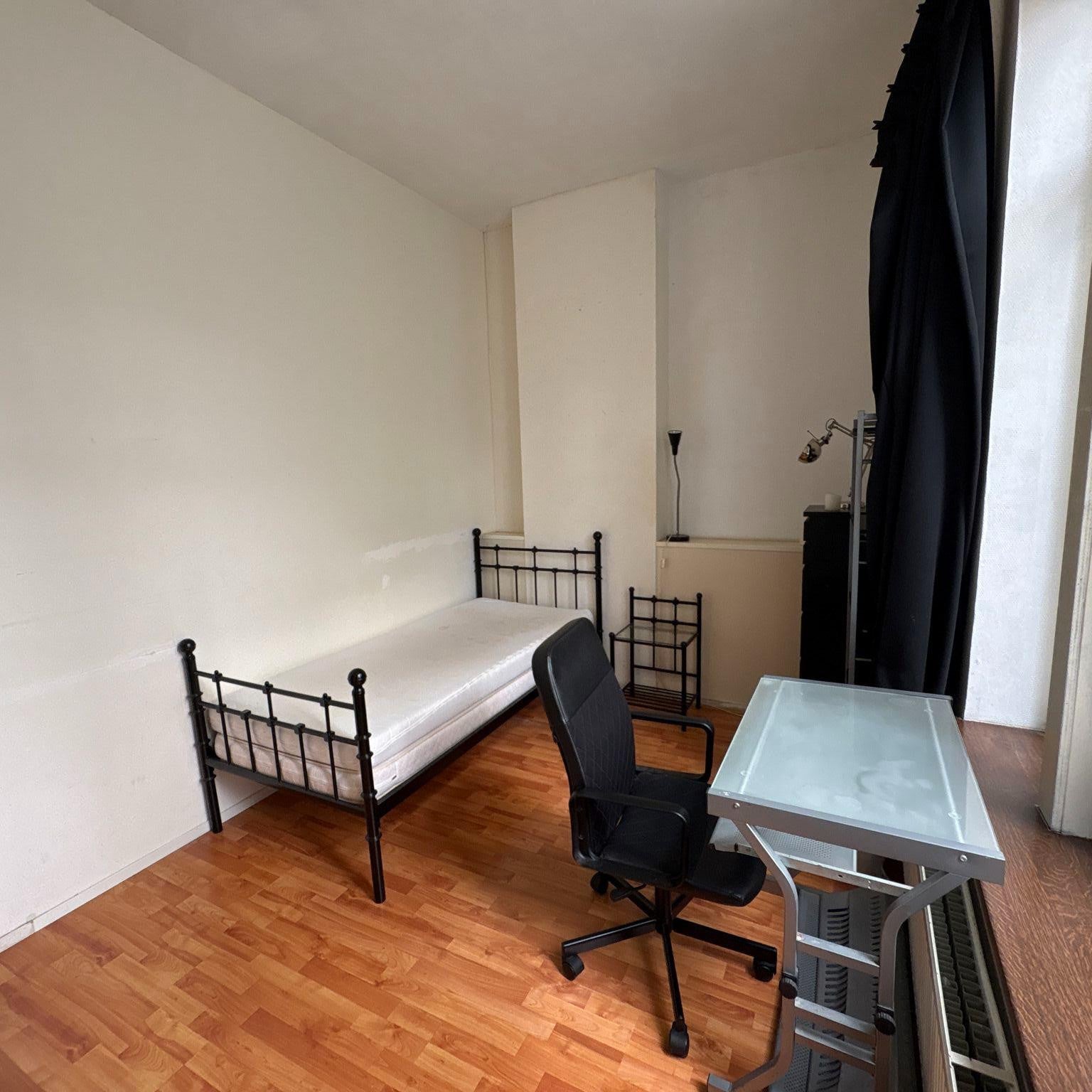 Room Voorschoterstraat