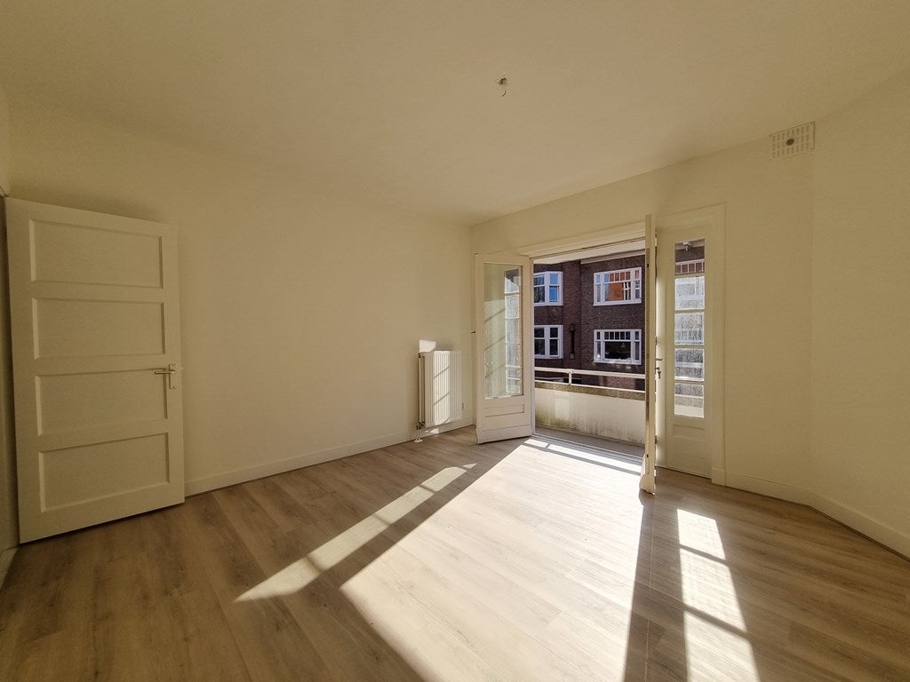 Woning te huur: Stadionkade, Amsterdam