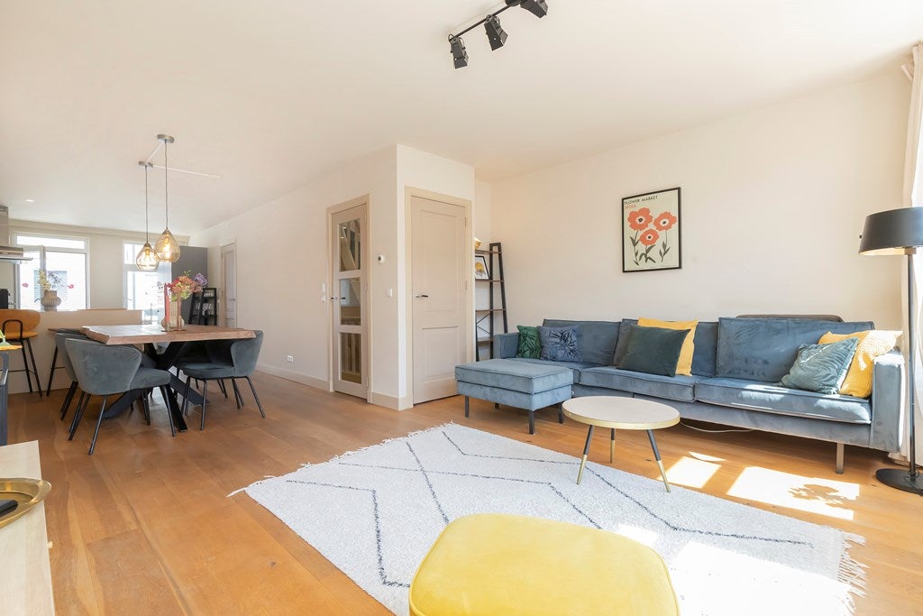 Flat Albert Cuypstraat