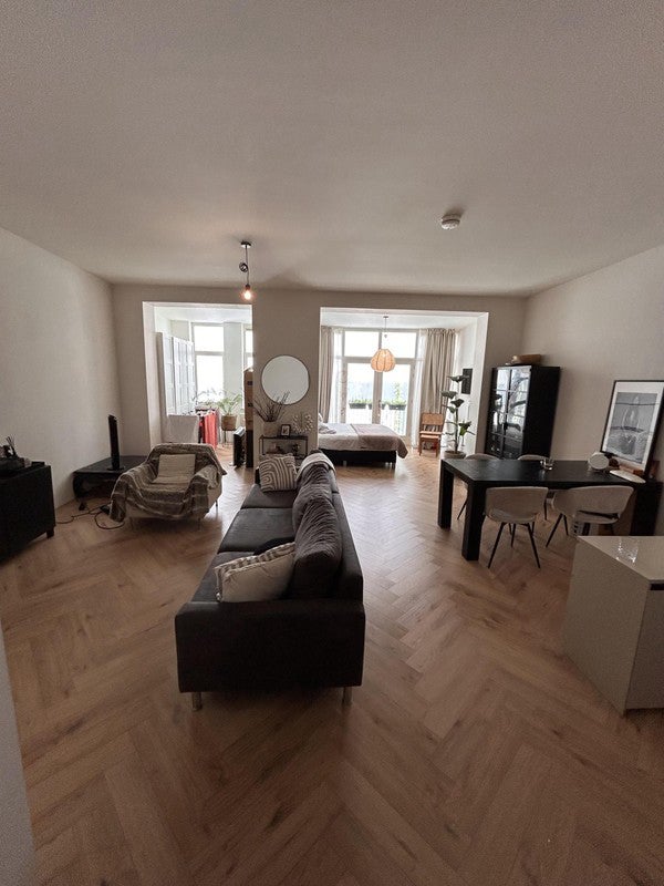 Appartement aan de Leidsekade in Amsterdam