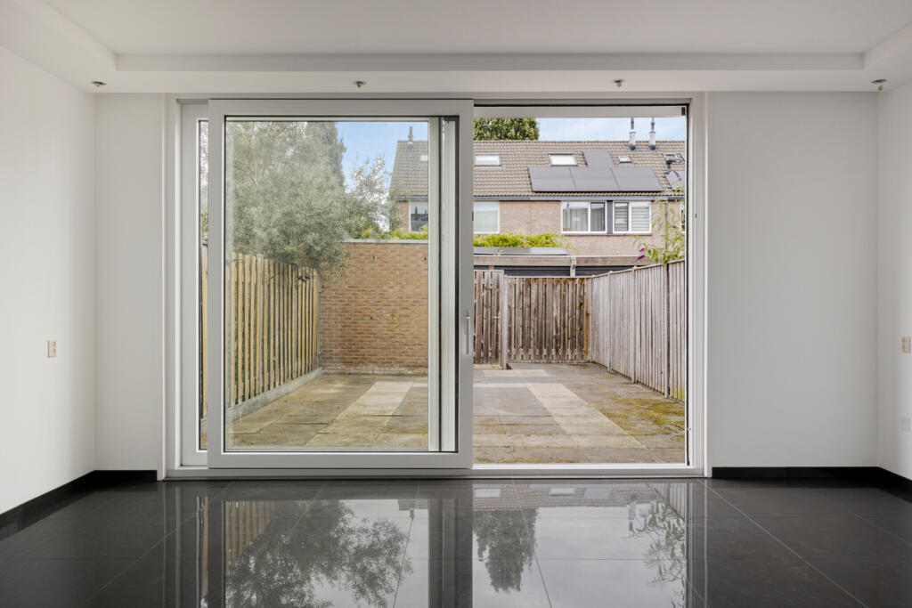 Tussenwoning te koop: De Panneboeter 55, Hendrik-Ido-Ambacht