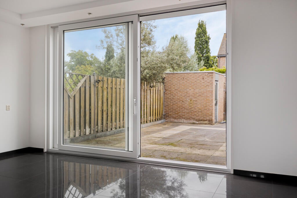 Tussenwoning te koop: De Panneboeter 55, Hendrik-Ido-Ambacht