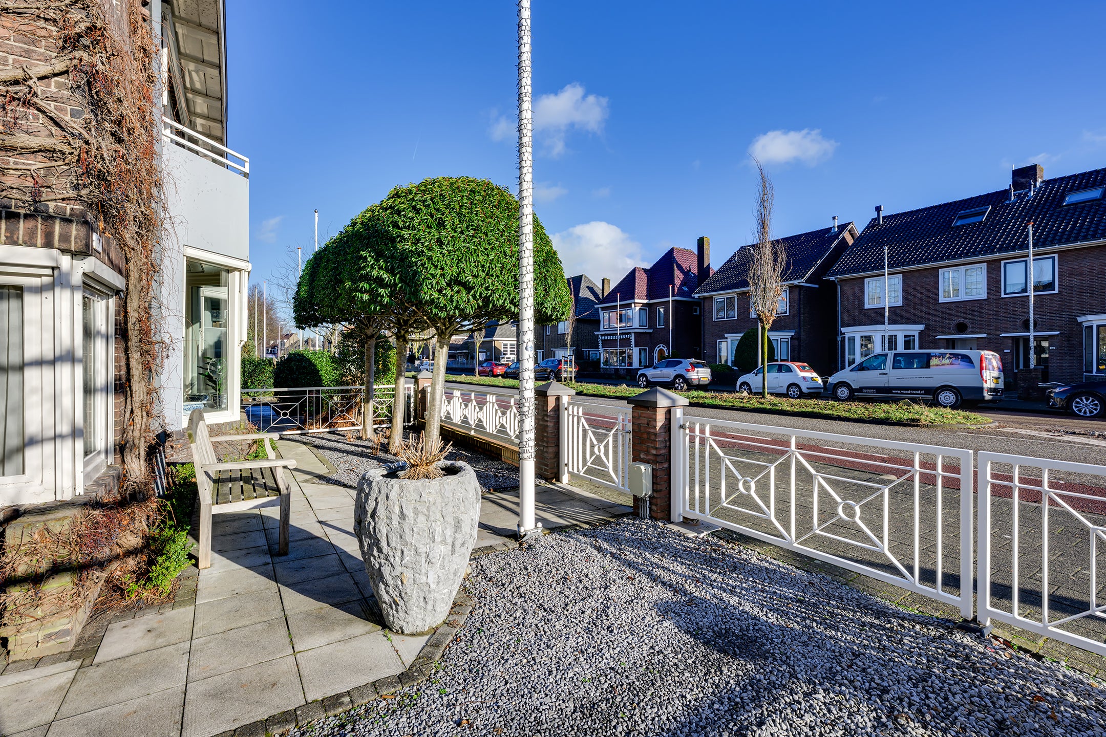 Twee-onder-één-kap te koop: Merwestraat 17, Sliedrecht