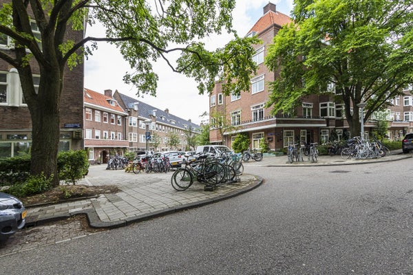 Te huur: Appartement Rijnsburgstraat 40 2 in Amsterdam