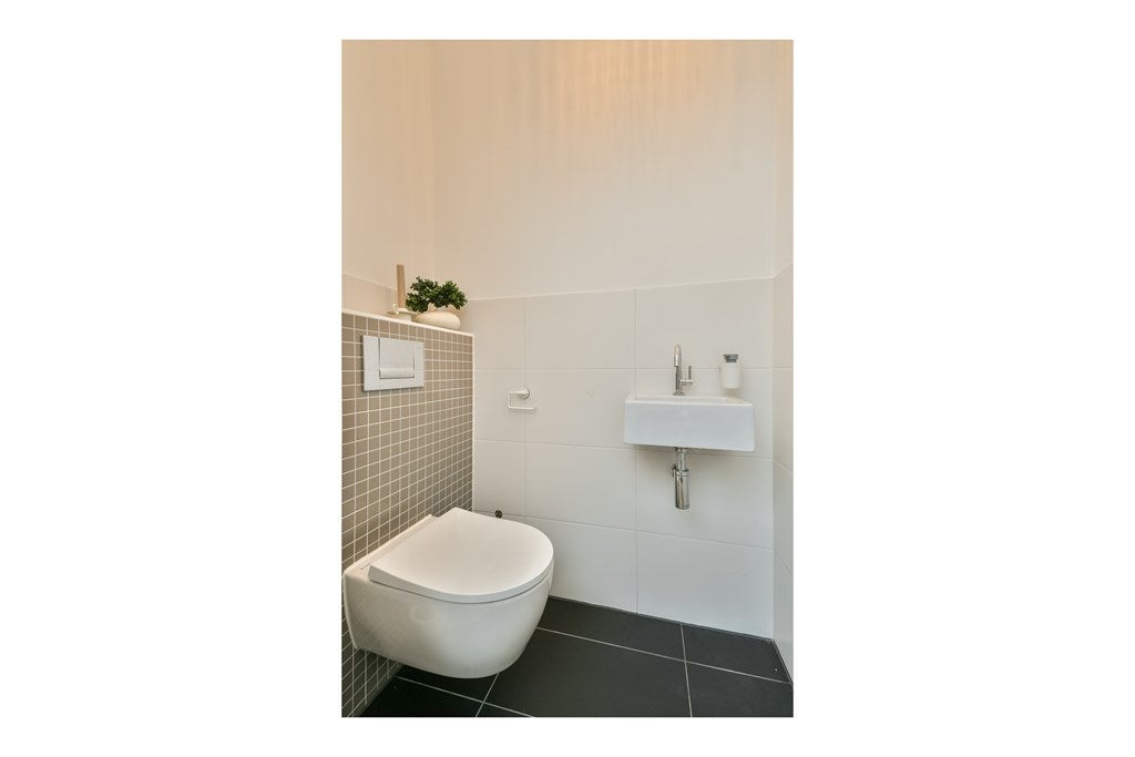 Appartement te koop: Jan Olphert Vaillantlaan 42A, Amsterdam