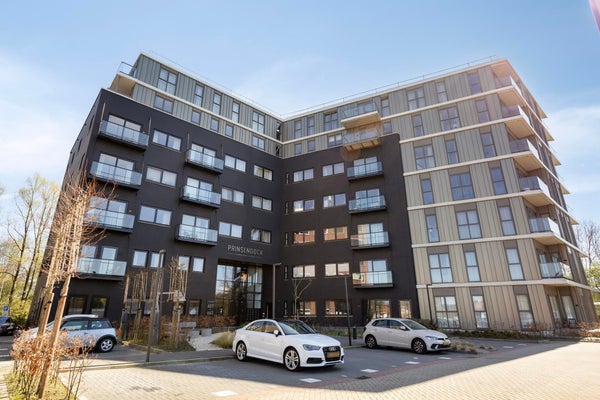 Flat 's-Gravenweg in Rotterdam