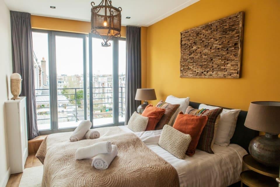 Woning te huur: Derde Kostverlorenkade, Amsterdam
