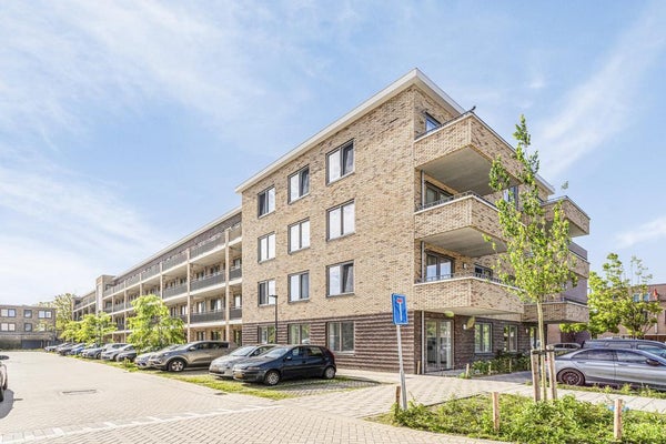 Flat Van Heuven Goedhartstraat in Schiedam
