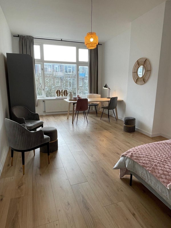 Te huur Kamer Beukelsdijk in Rotterdam