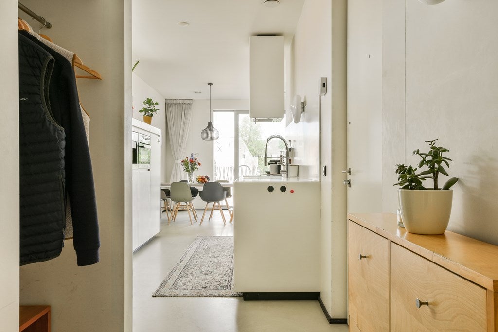 Te huur Appartement Valkenburgerstraat in Amsterdam