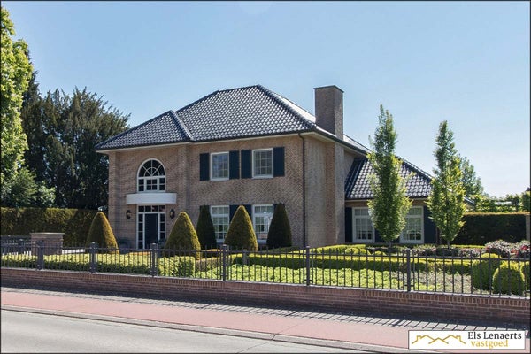 Huis te koop Europalaan-Noord in Budel voor € 845.500