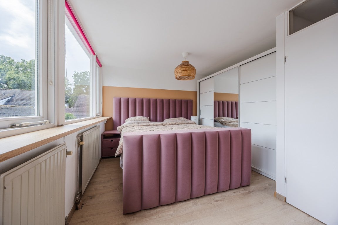 Tussenwoning te koop: Kastanjelaan 28, Halsteren