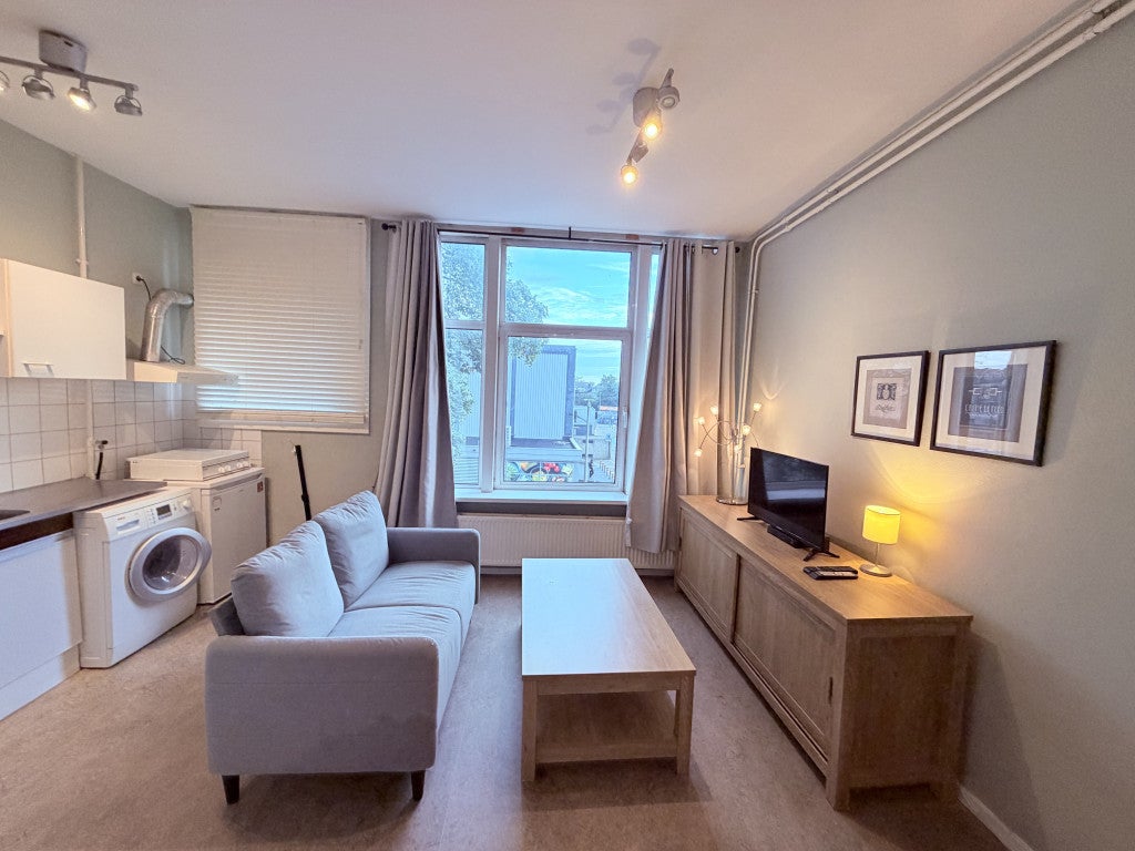 Woning te huur: Oudedijk, Rotterdam