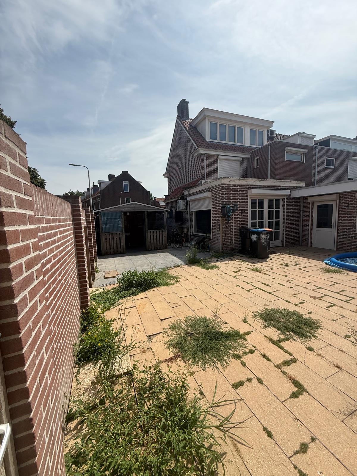 Hoekwoning te huur: Arendlaan 1, Tilburg