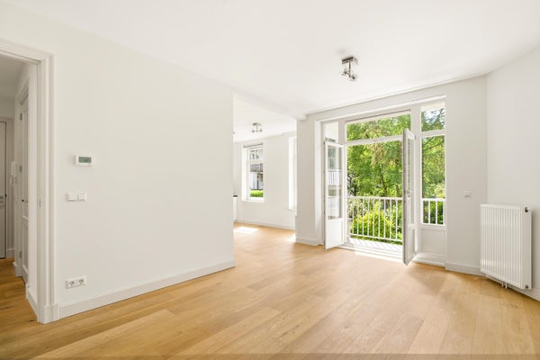Flat Pieter Baststraat 4 1 in Amsterdam