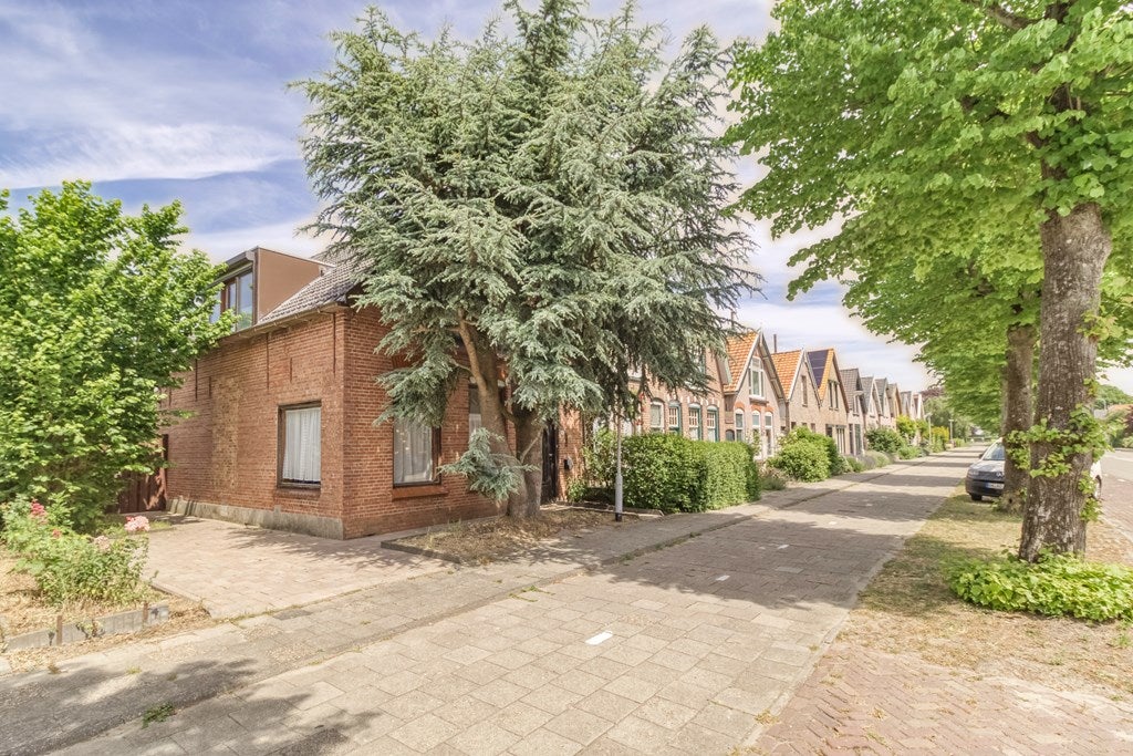 Huis Voorstraat 15 in Groede
