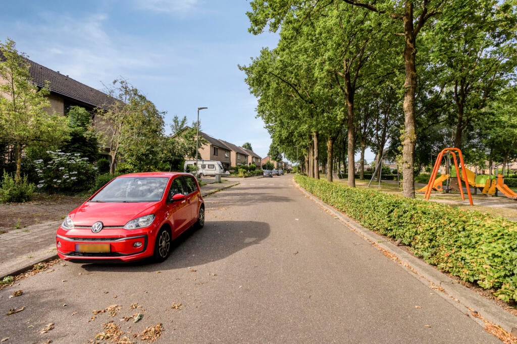 Twee-onder-één-kap te koop: Markies de Schenkweg 16, Nieuwstadt