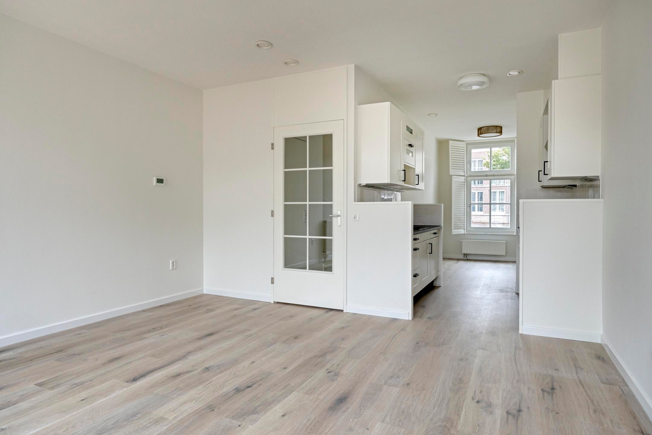 Tussenwoning te koop: Lindt 6, Helmond