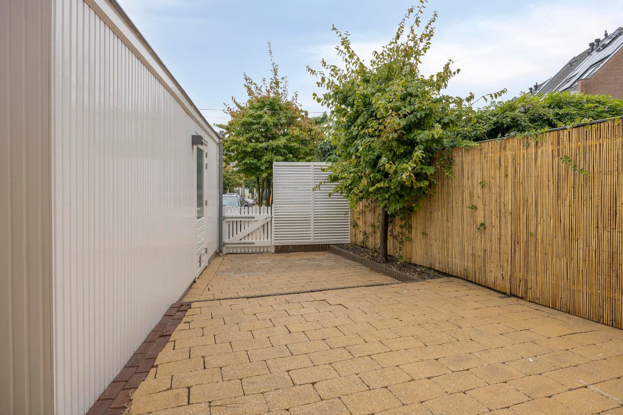 Tussenwoning te koop: Lindt 6, Helmond