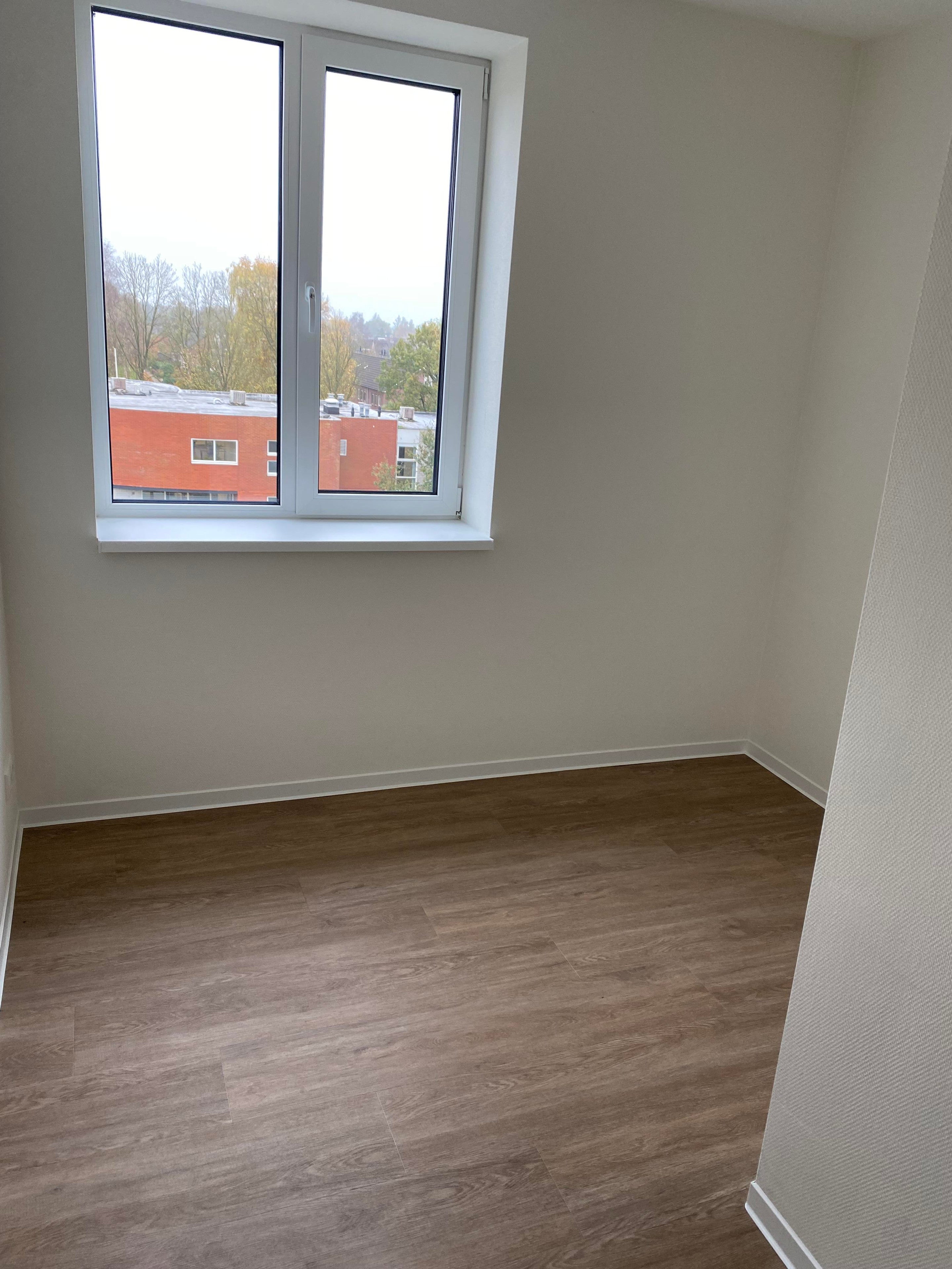 Appartement te huur: Rijksstraatweg 3A-13, Hurdegaryp