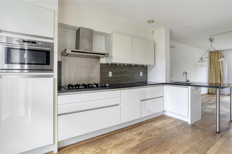 Tussenwoning te koop: Wierdijk 46, Zwaag
