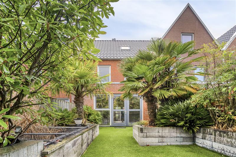 Tussenwoning te koop: Wierdijk 46, Zwaag