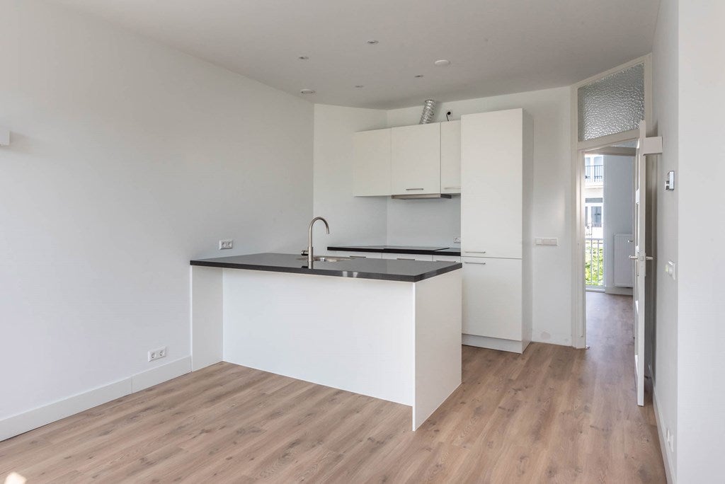 Appartement te huur: Cabralstraat 28-3, Amsterdam