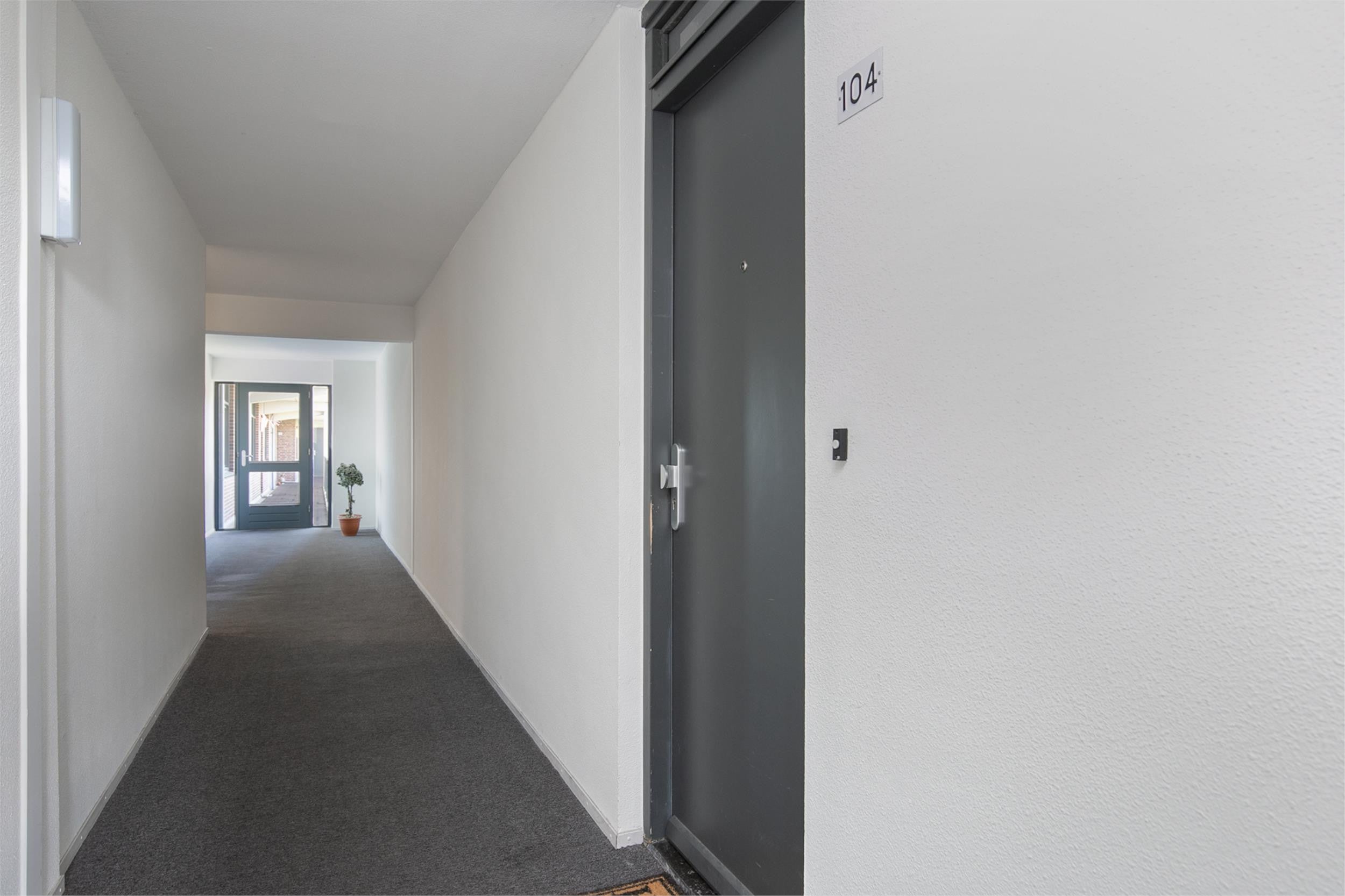 Appartement te koop: Lasserstraat 104, Leiden